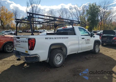 2024 GMC Sierra C1500 z USA, uszkodzony, nr VIN 3GTNHAED0RG323747